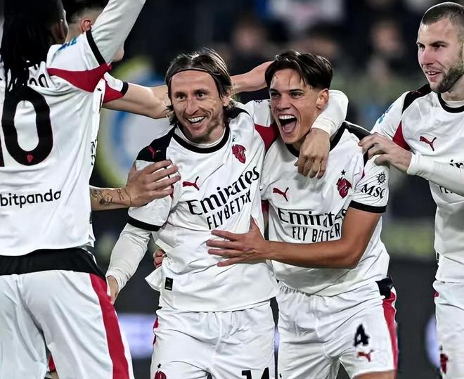 足协杯前瞻：国安迎最后的救命稻草 河南剑指冠军创历史（足协杯前瞻：国安背水一战谋自救，河南冲冠力争改写队史）