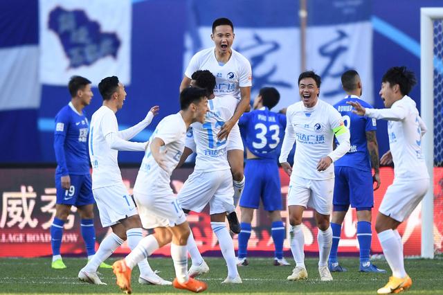 英超前瞻：利兹联刚逃离降级区冲击连胜，利物浦希望重返胜轨（英超前瞻：利兹联脱险后冲击连胜，利物浦力争重返胜轨）